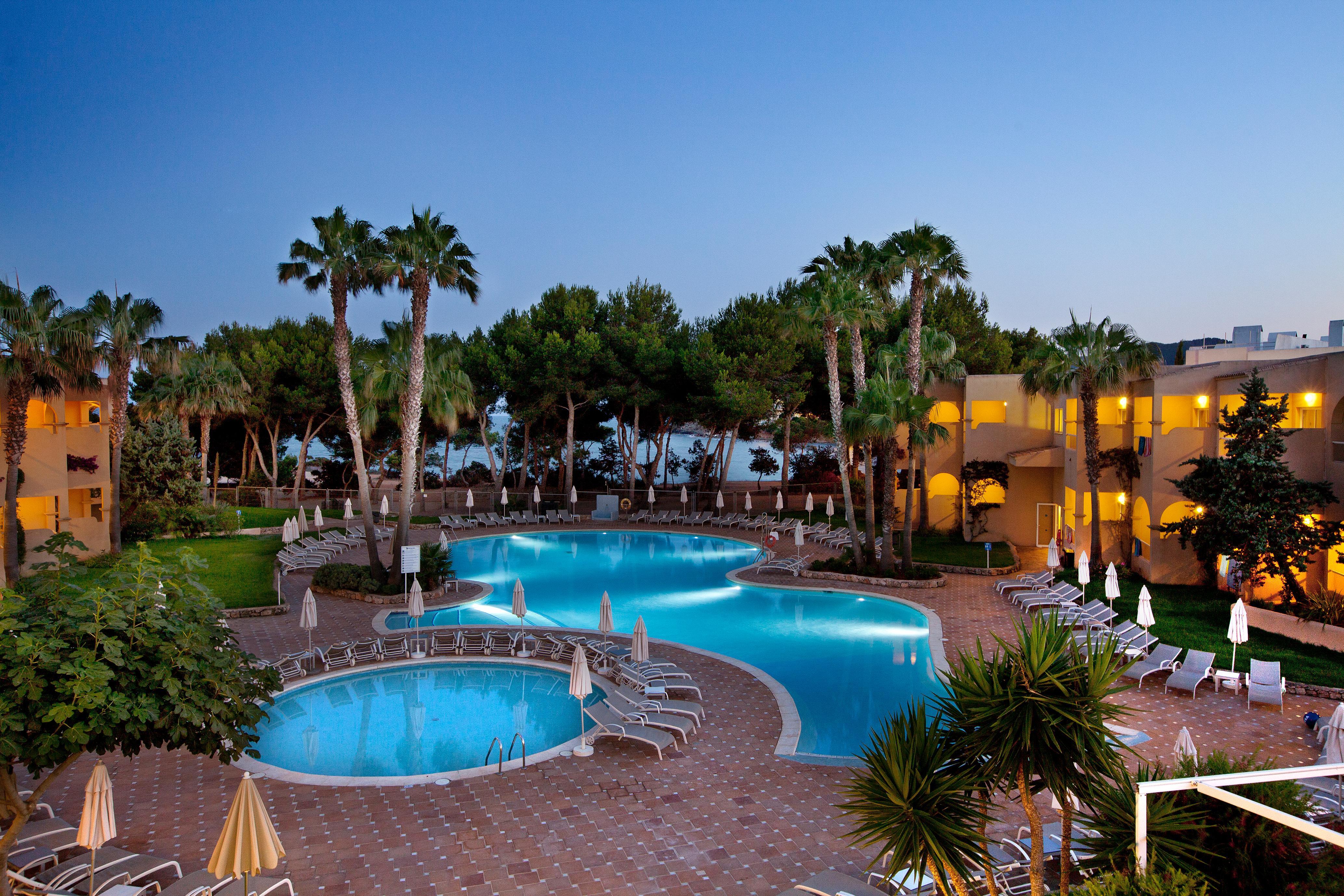 Grupotel Santa Eularia & Spa - Adults Only سانتا أيُلاريا ذيس ريو المظهر الخارجي الصورة