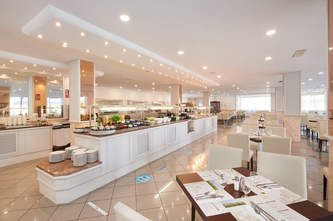 Grupotel Santa Eularia & Spa - Adults Only سانتا أيُلاريا ذيس ريو المظهر الخارجي الصورة