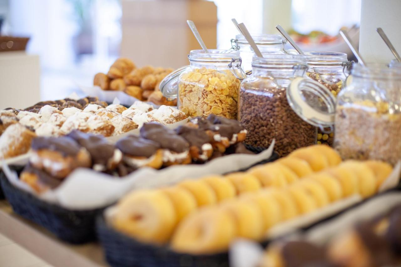 Grupotel Santa Eularia & Spa - Adults Only سانتا أيُلاريا ذيس ريو المظهر الخارجي الصورة
